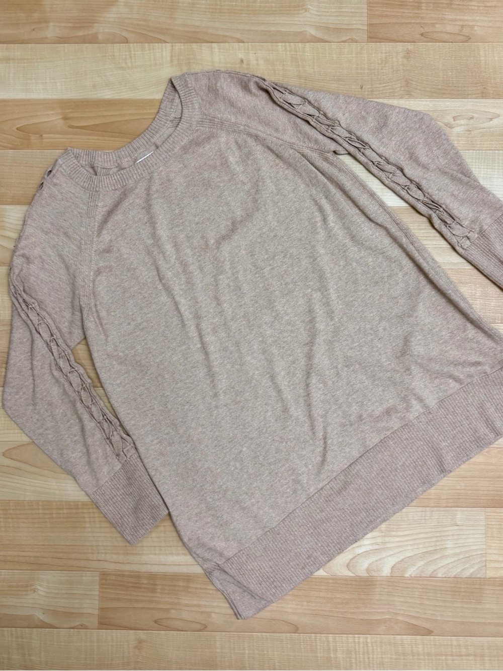 LC Lauren Conrad Women’s Sweater XL Tan Lace-Up Sleeve Crewneck Knit
